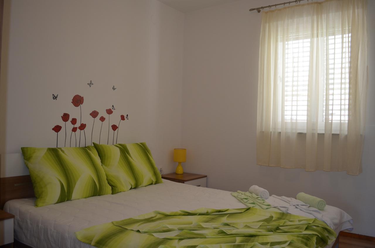 Apartments Mare I Baška Extérieur photo